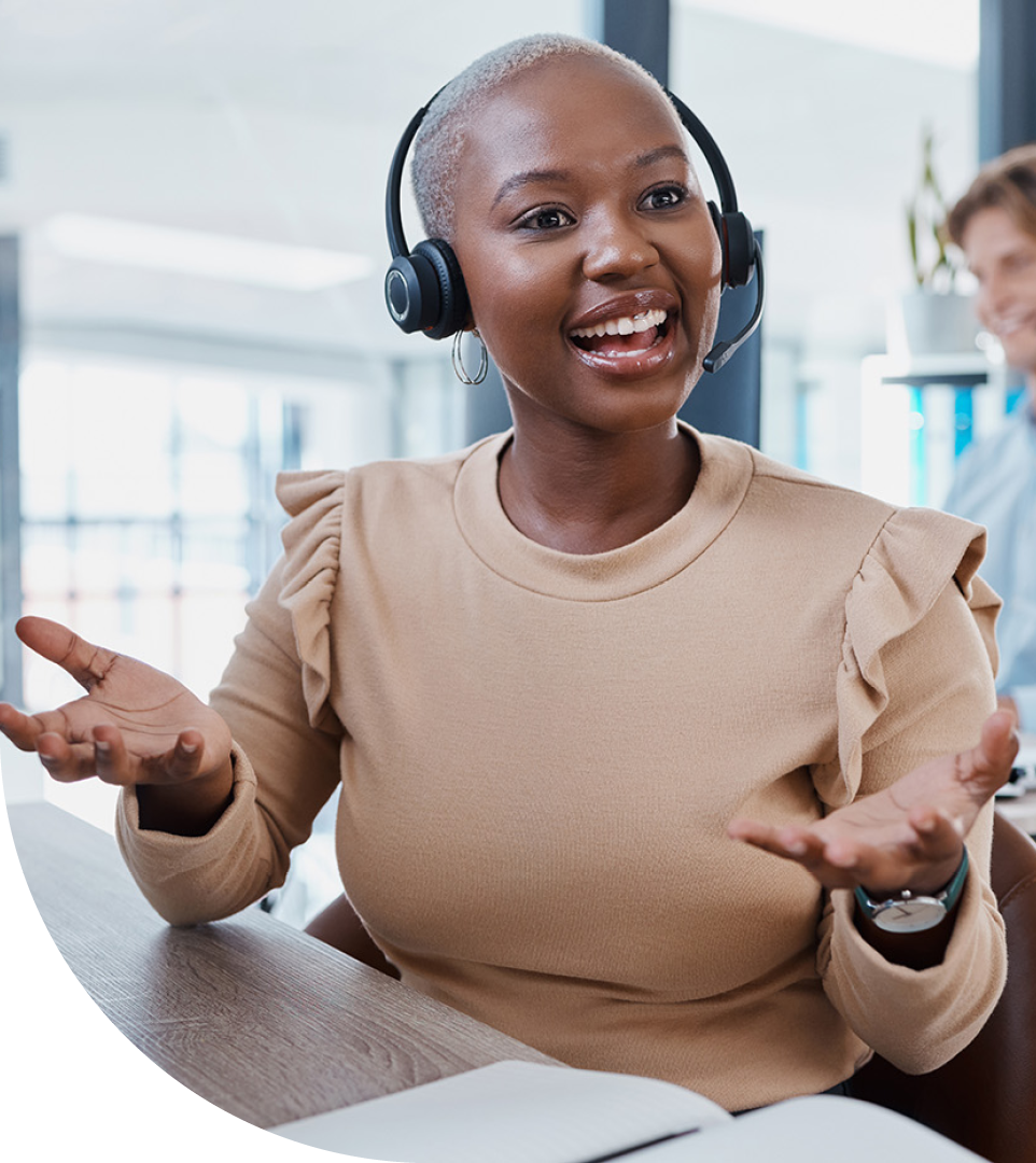 Image of an IT support professional talking on a headset