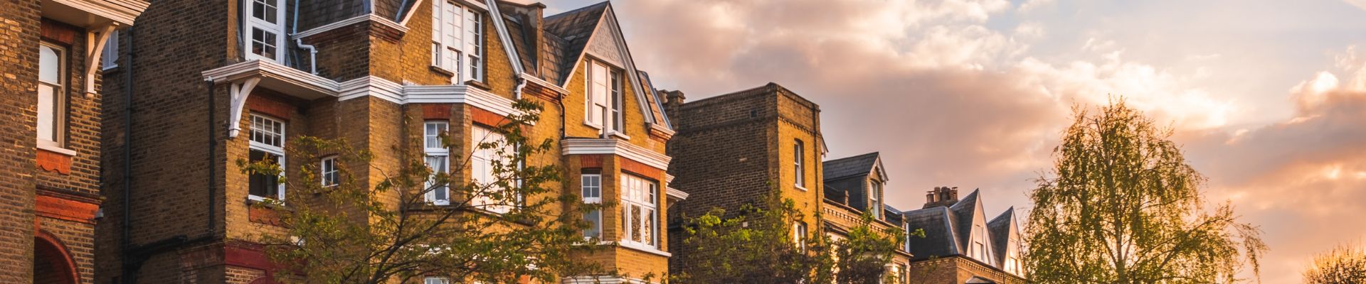 How to transform operations across departments with ServiceNow for the UK housing sector