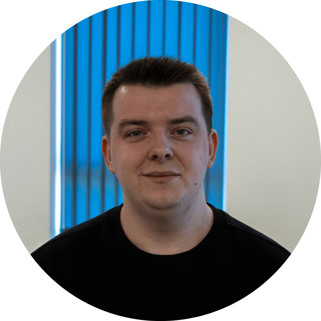 Headshot of Ryan Groom